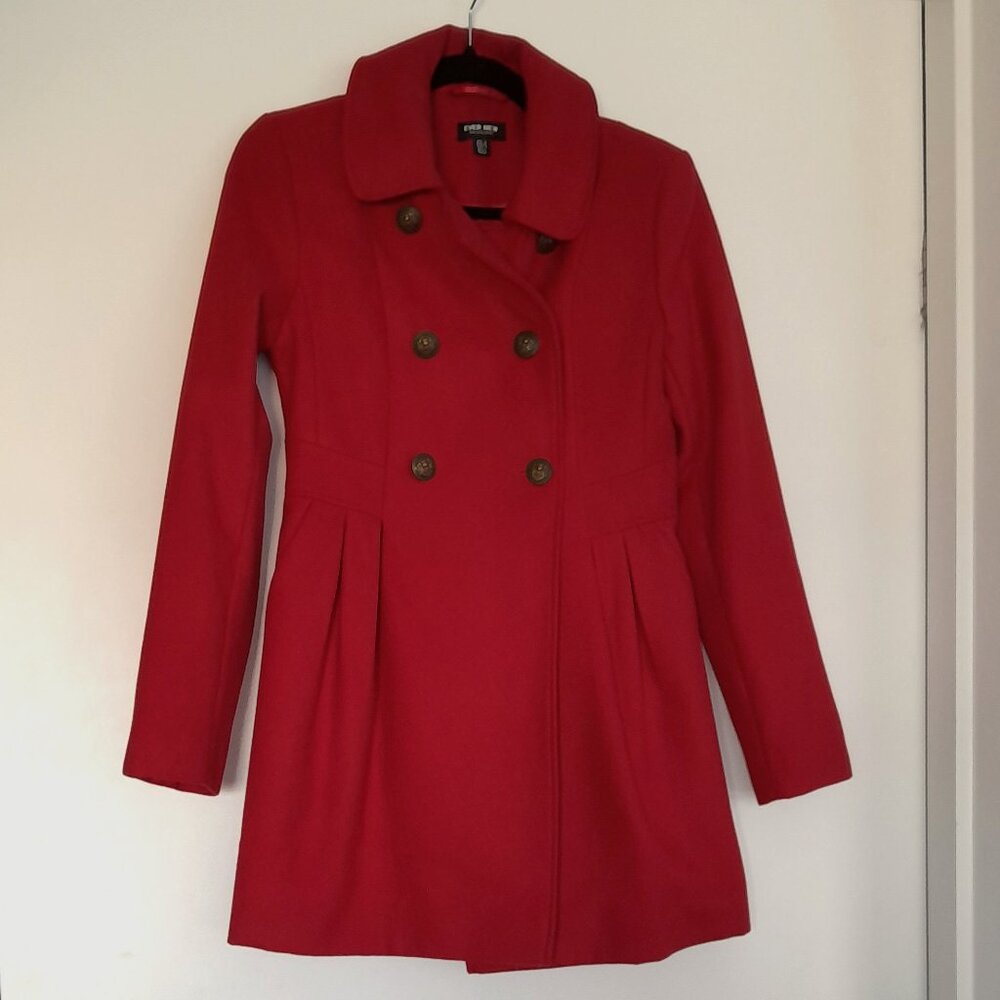 Coat/Jacket in size small